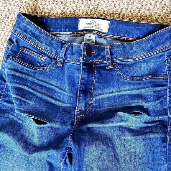 Skinny Jeans - Picture 3 of 4